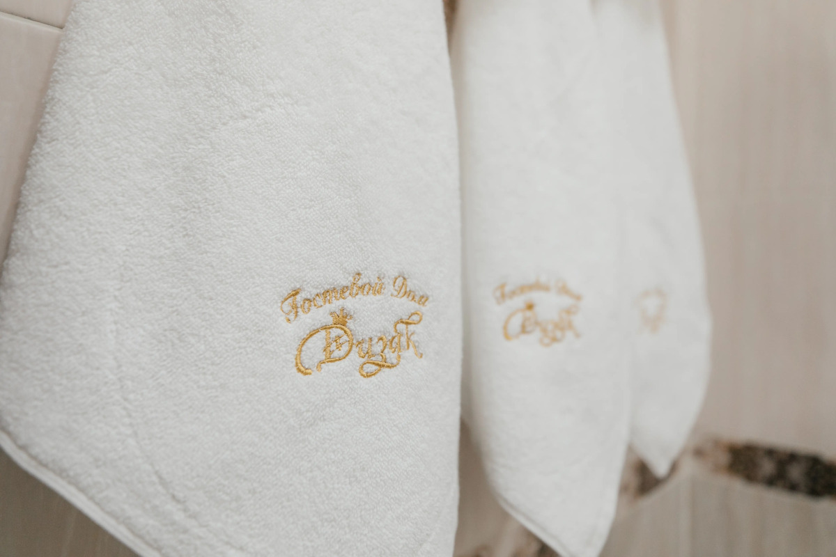 Отель Дизак