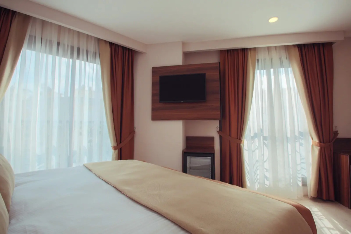 Отель Paris Prestige Izmir