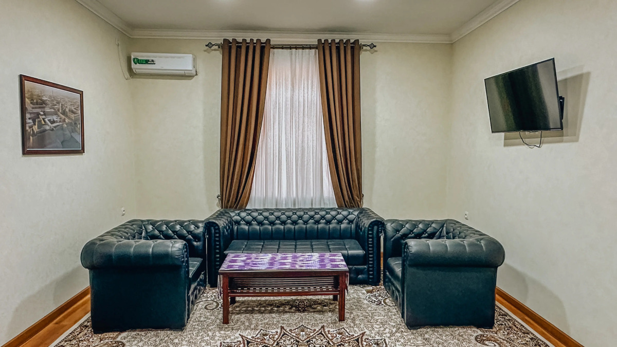 Отель Pakhlavon Hotel