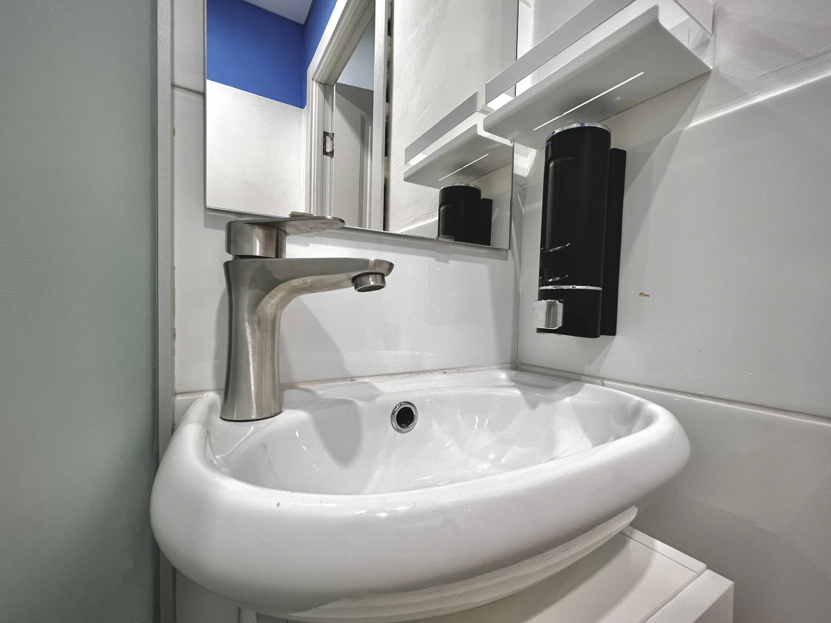 Апартаменты шикарные новые в самом центре Смоленска с удобным месторасположением