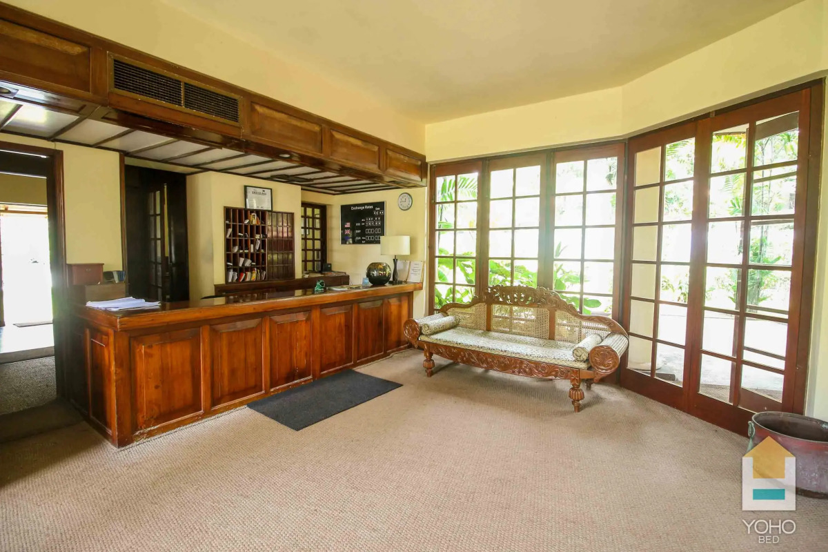 Отель Yoho Rivi Ras