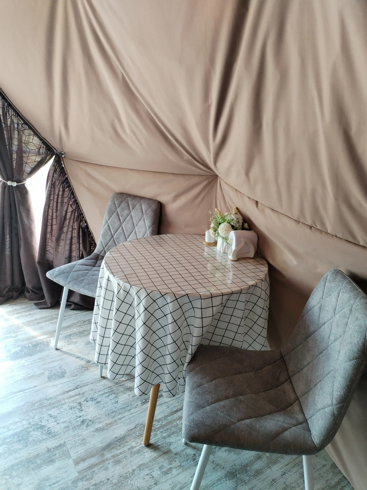 Частный дом на берегу Ладожского озера