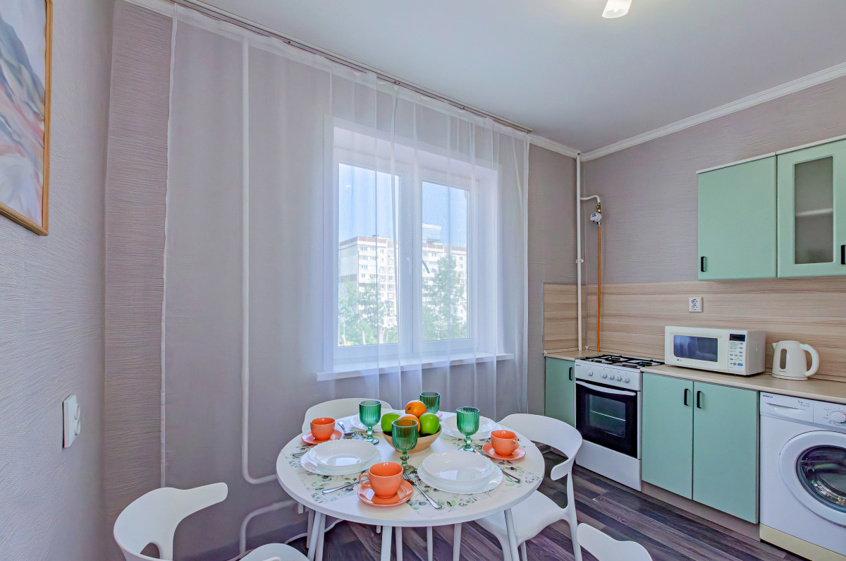 Квартира яркая рядом с Ривьерой и Татнефть ареной