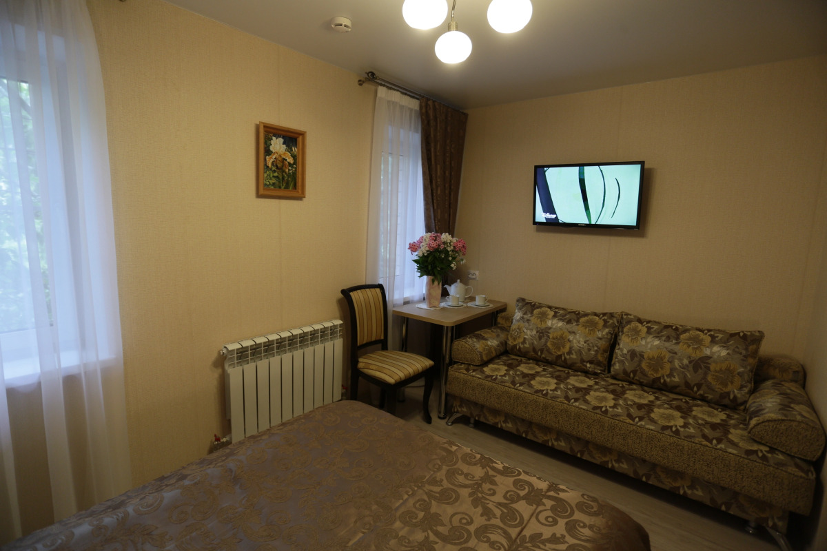 Отель Астра