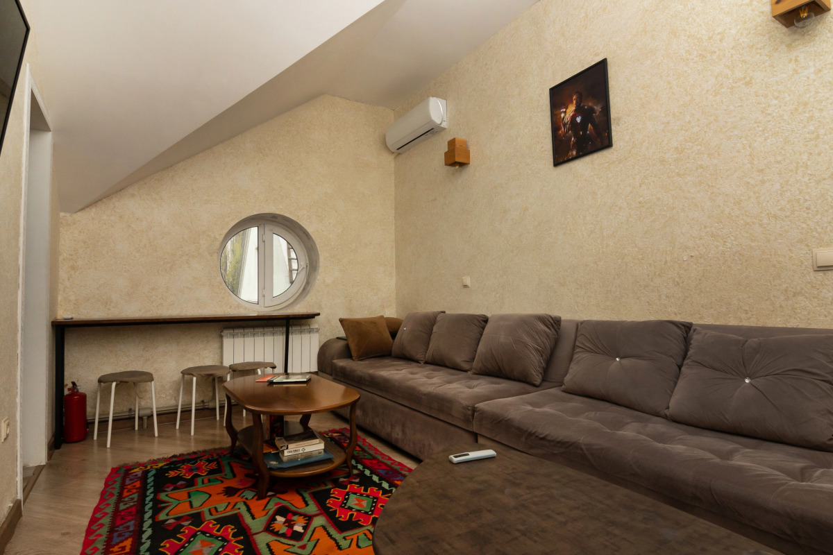 Хостел Чердак