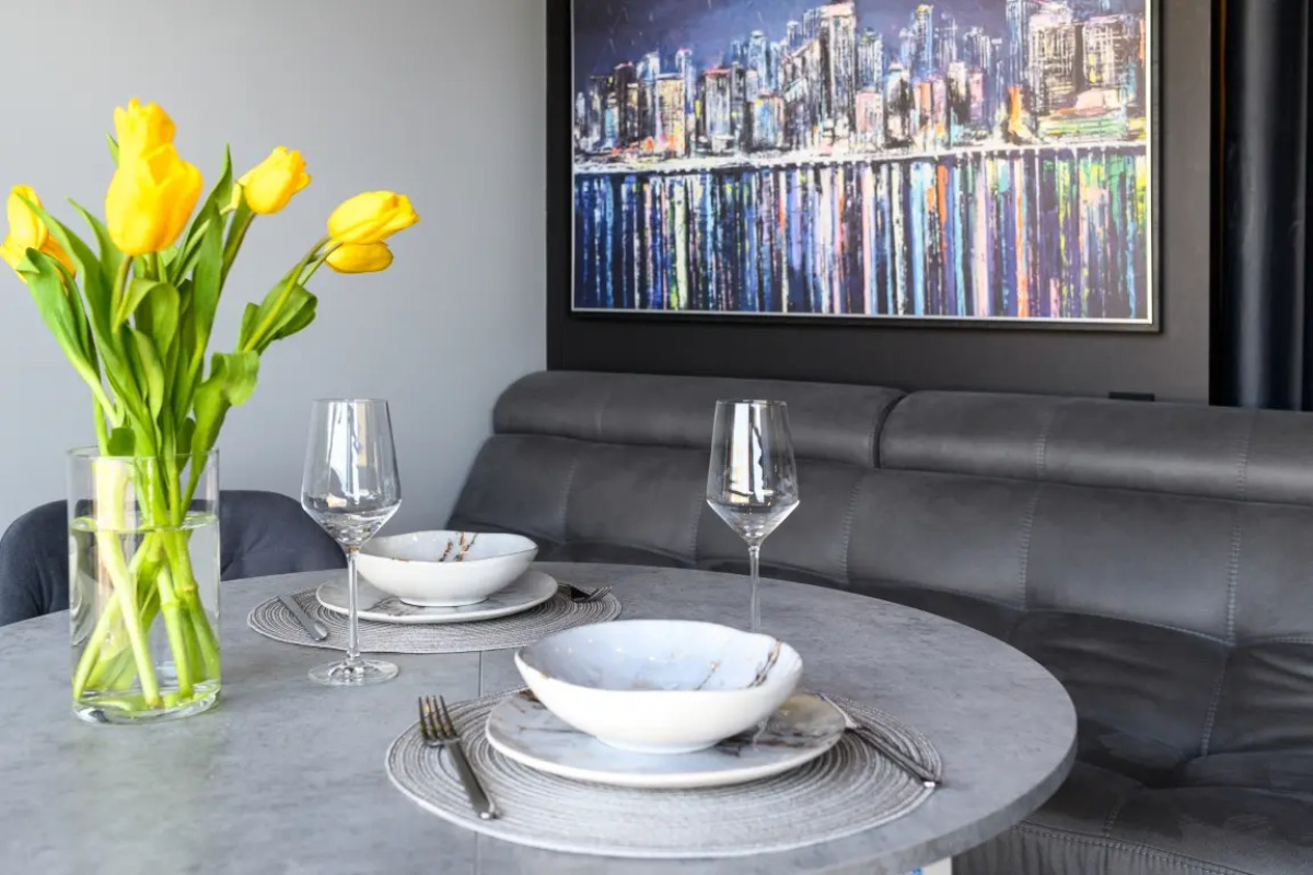 Апартаменты Полулюкс с Видом на Город Elite Apartments