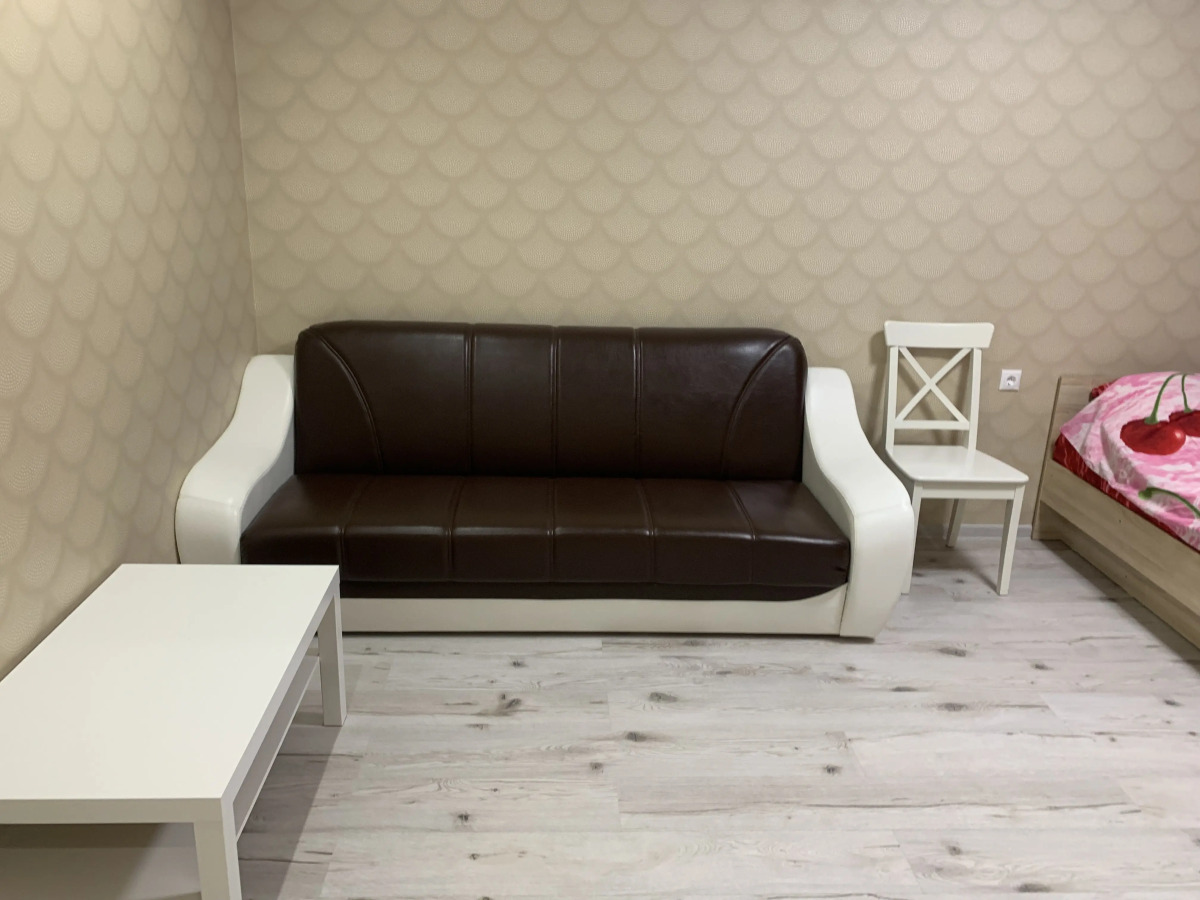 Апартаменты Первитинская 41 20