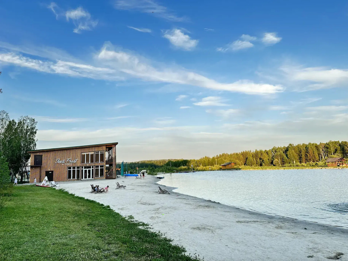 Апартаменты в ГЛК Солнечная Долина на 5 чел.