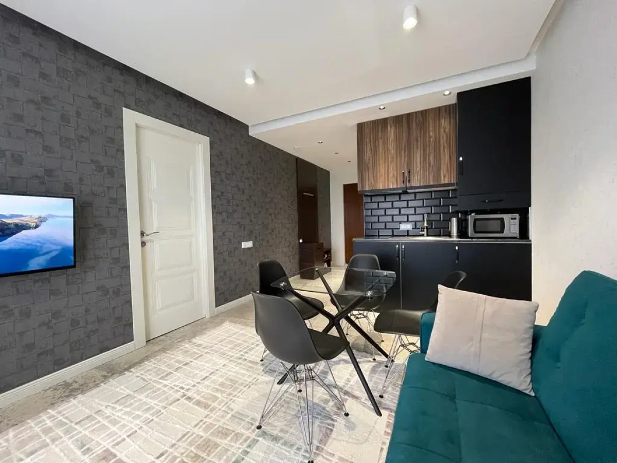 Апарт-отель Самые лучшие апартаменты на первой береговой линии