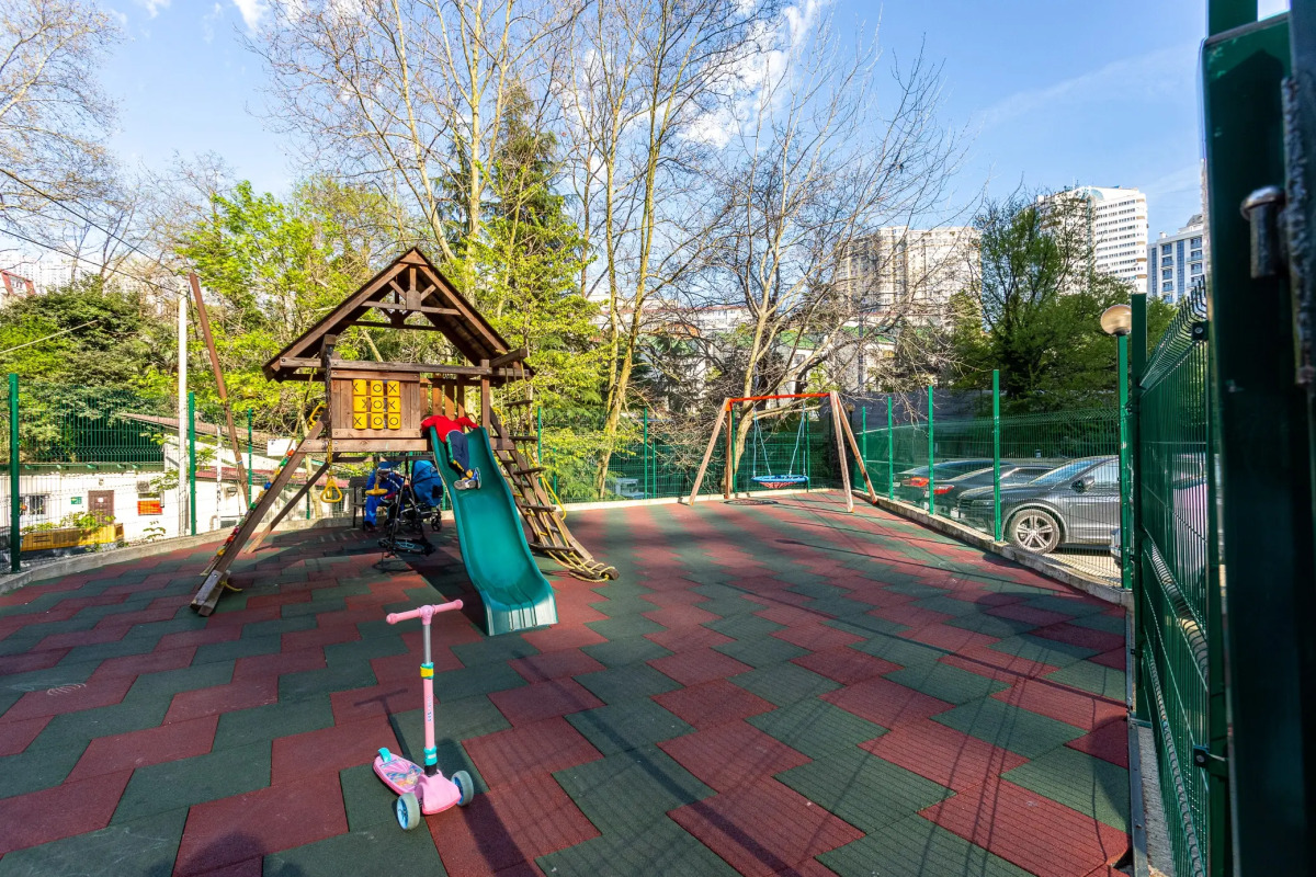 Апартаменты Дом у Дендрария Red apartments Сальвия