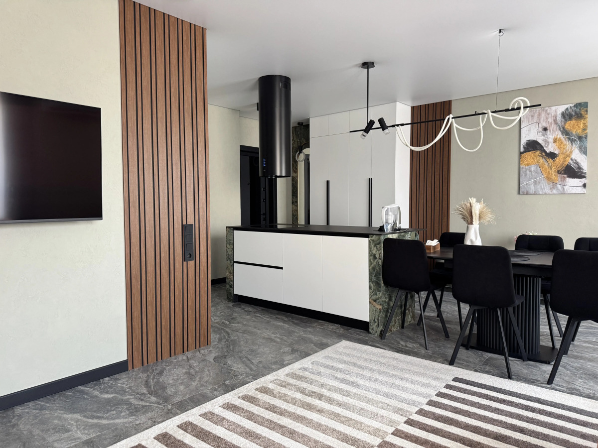 Квартира уютная 2х-к с дизайнерским ремонтом в ЖК Апарт