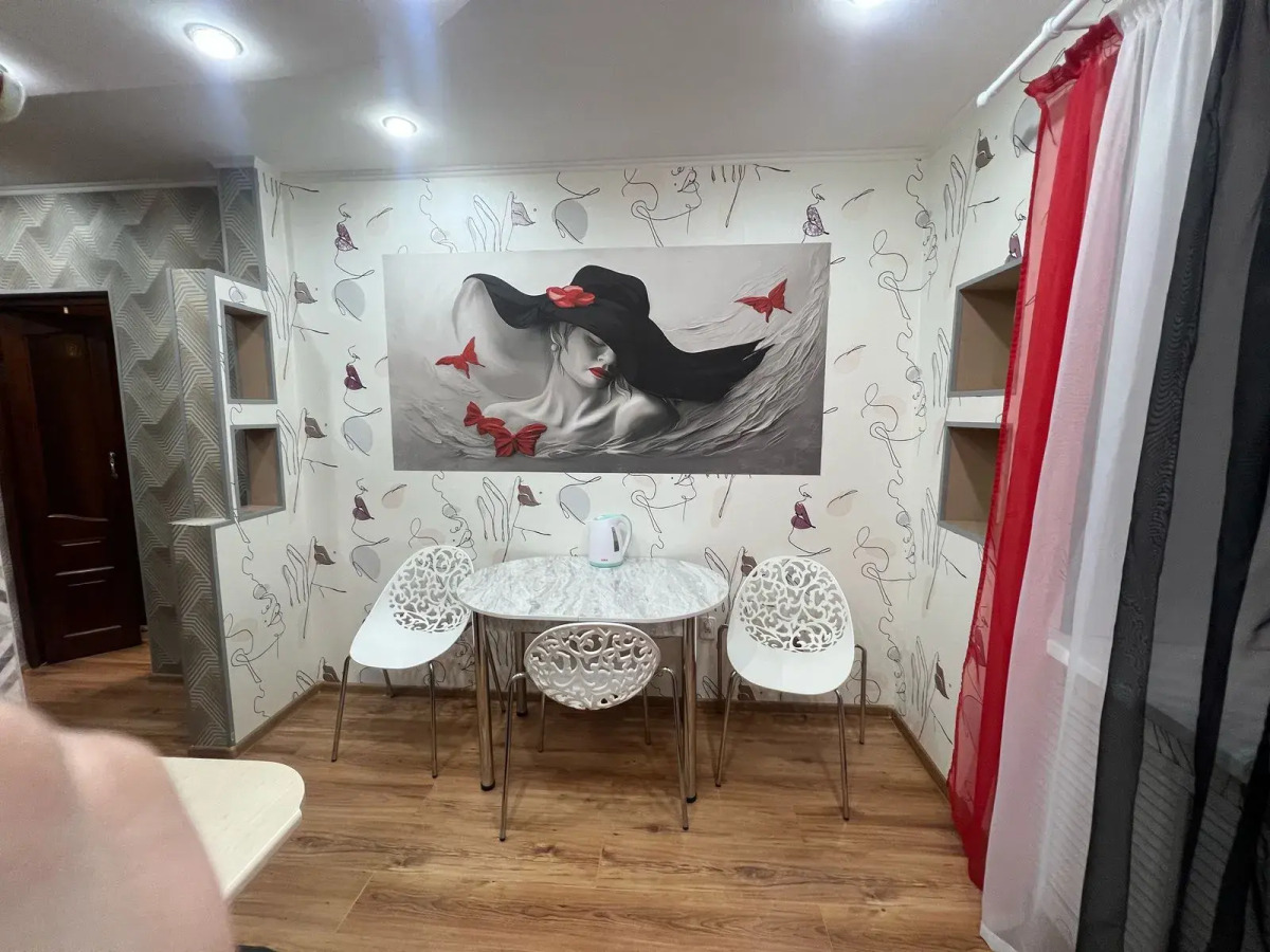 Квартира Рыжий Кот 4