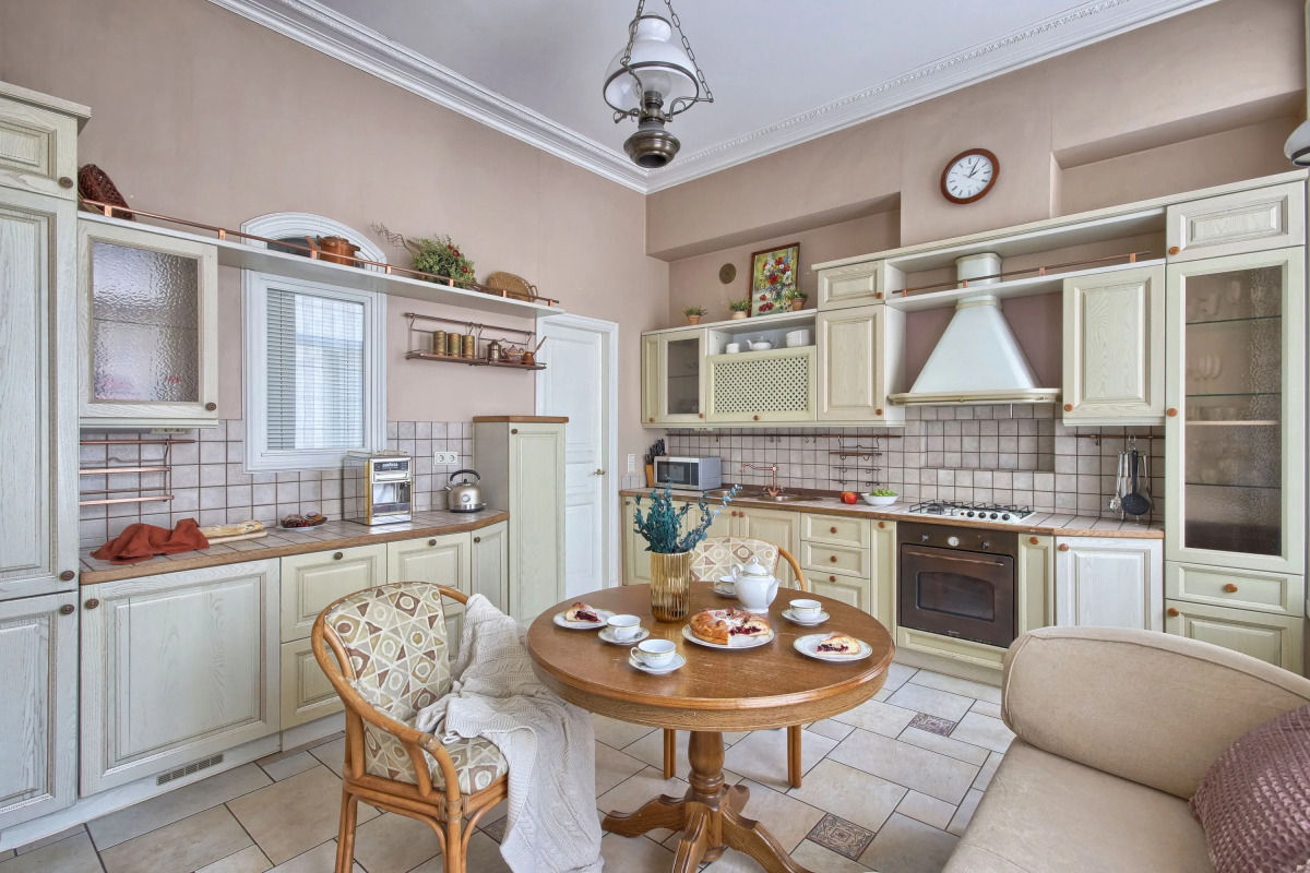 Апартаменты 1 MyhomeYourhome на Зверинской 42