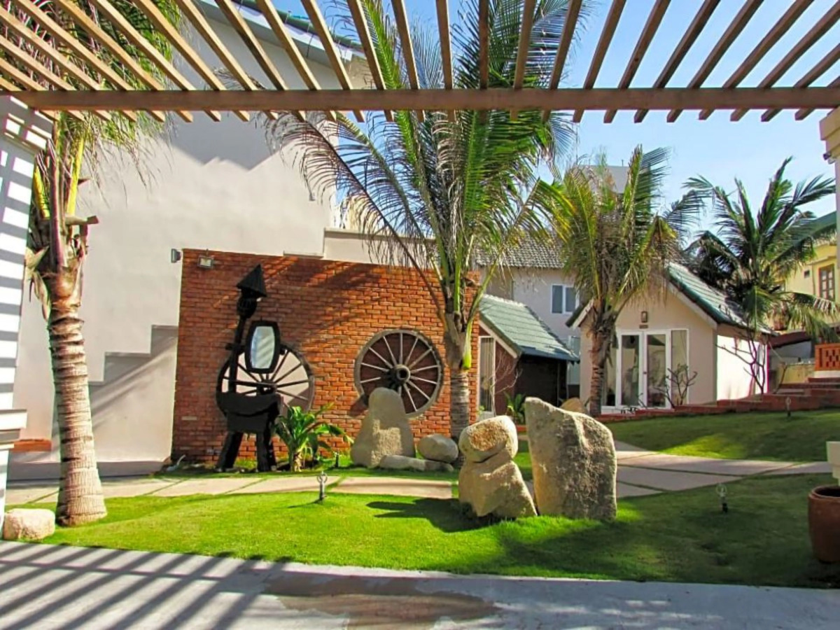 Отель Mui Ne Paradise Resort