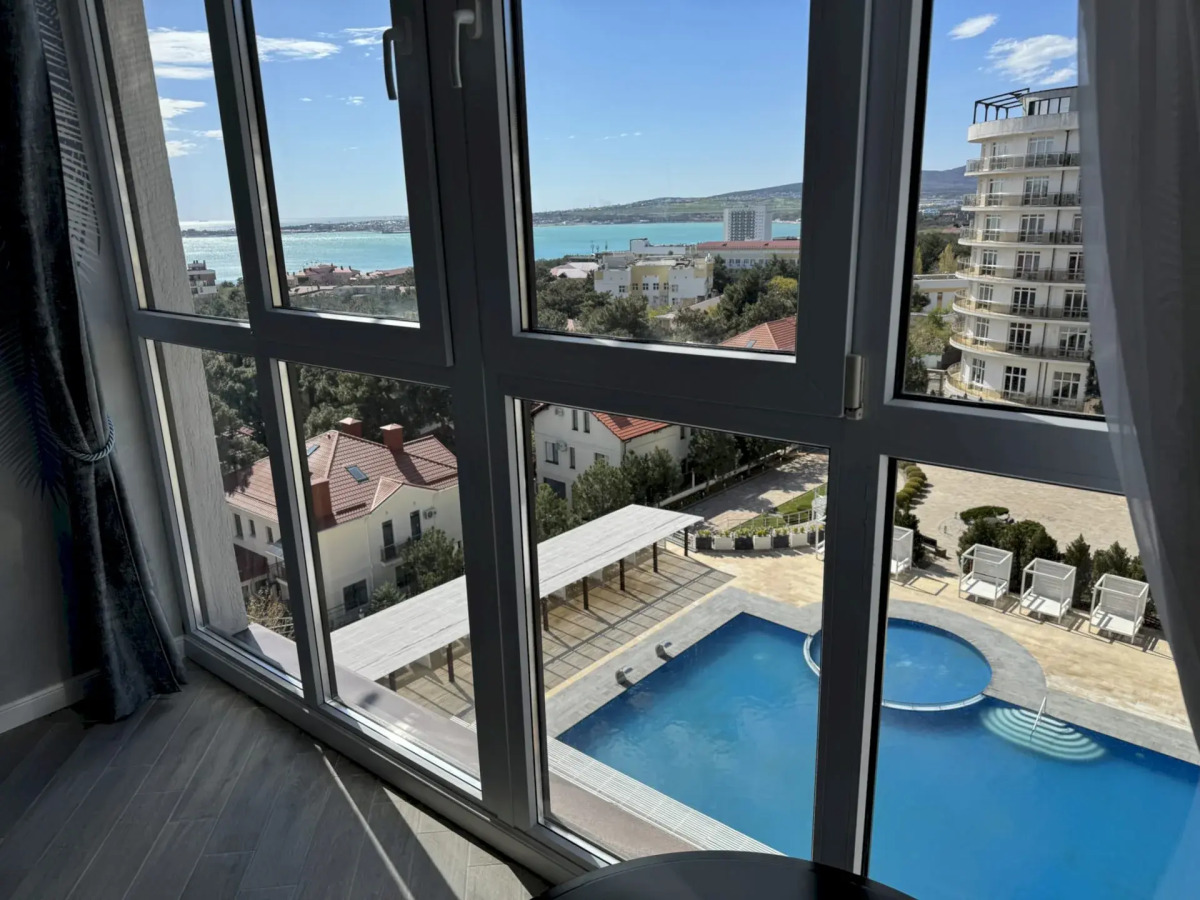 Квартира 488 1-к с видом на море и горы с балконом