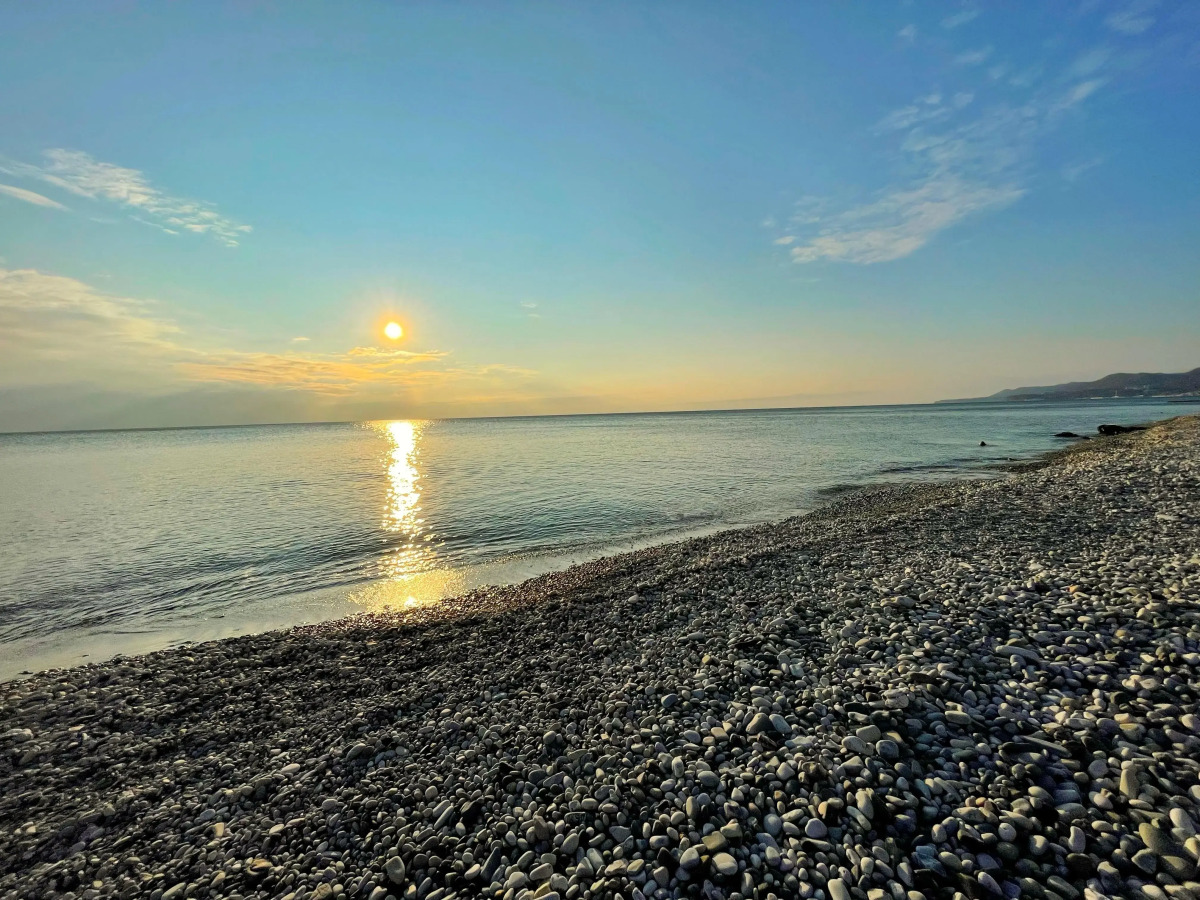 Апартаменты в стиле бохо с видом на море и горы