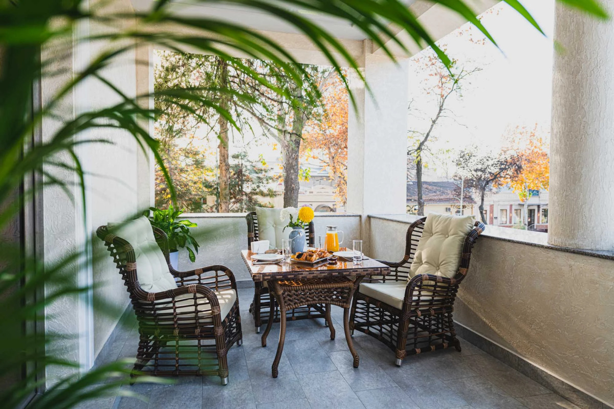 Отель Zarafshon Parkside Hotel