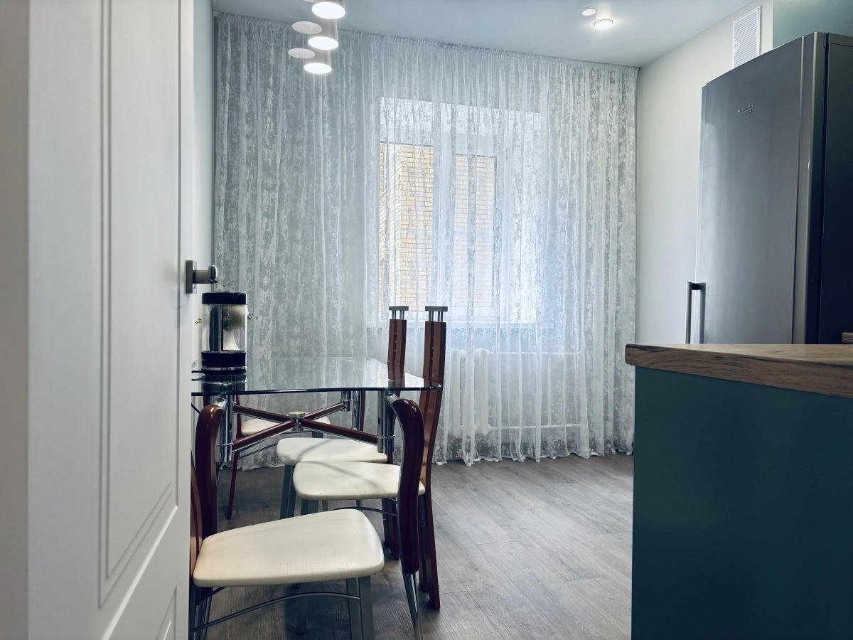 Квартира на Ямашева 102а