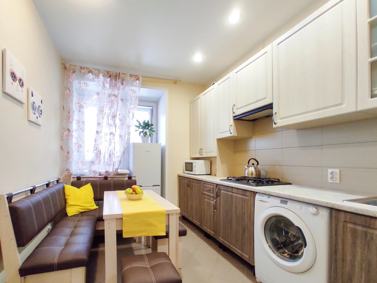 Апартаменты 3 у Патриаршей Сеть ЙоХоум