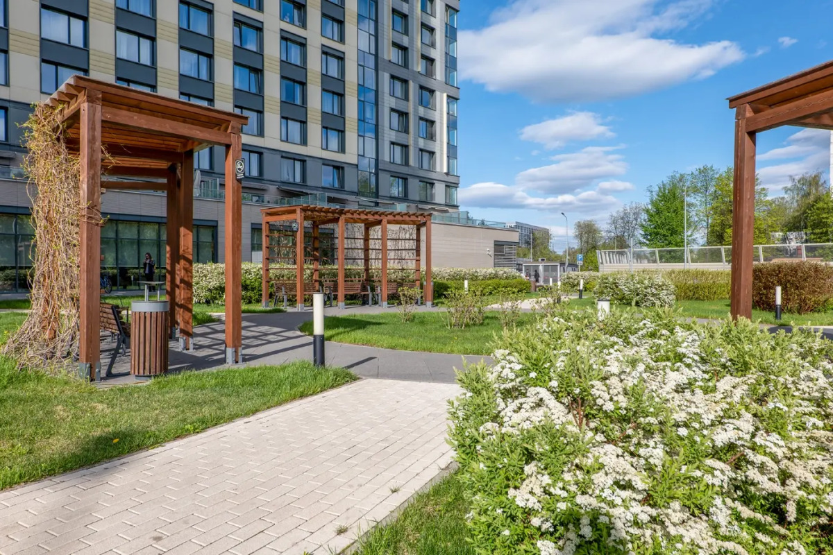 Апартаменты 2 комн. De Luxe YES с видом на ВДНХ и Останкино