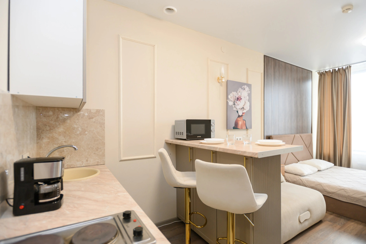 Апартаменты ApartHause с кофемашиной  рабочим местом и стильным дизайном