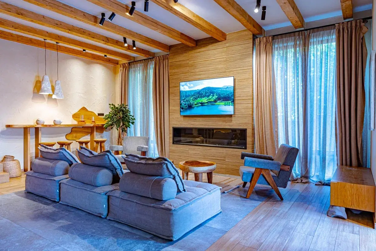 Коттедж Премиум Класса в Горах на 12 Гостей