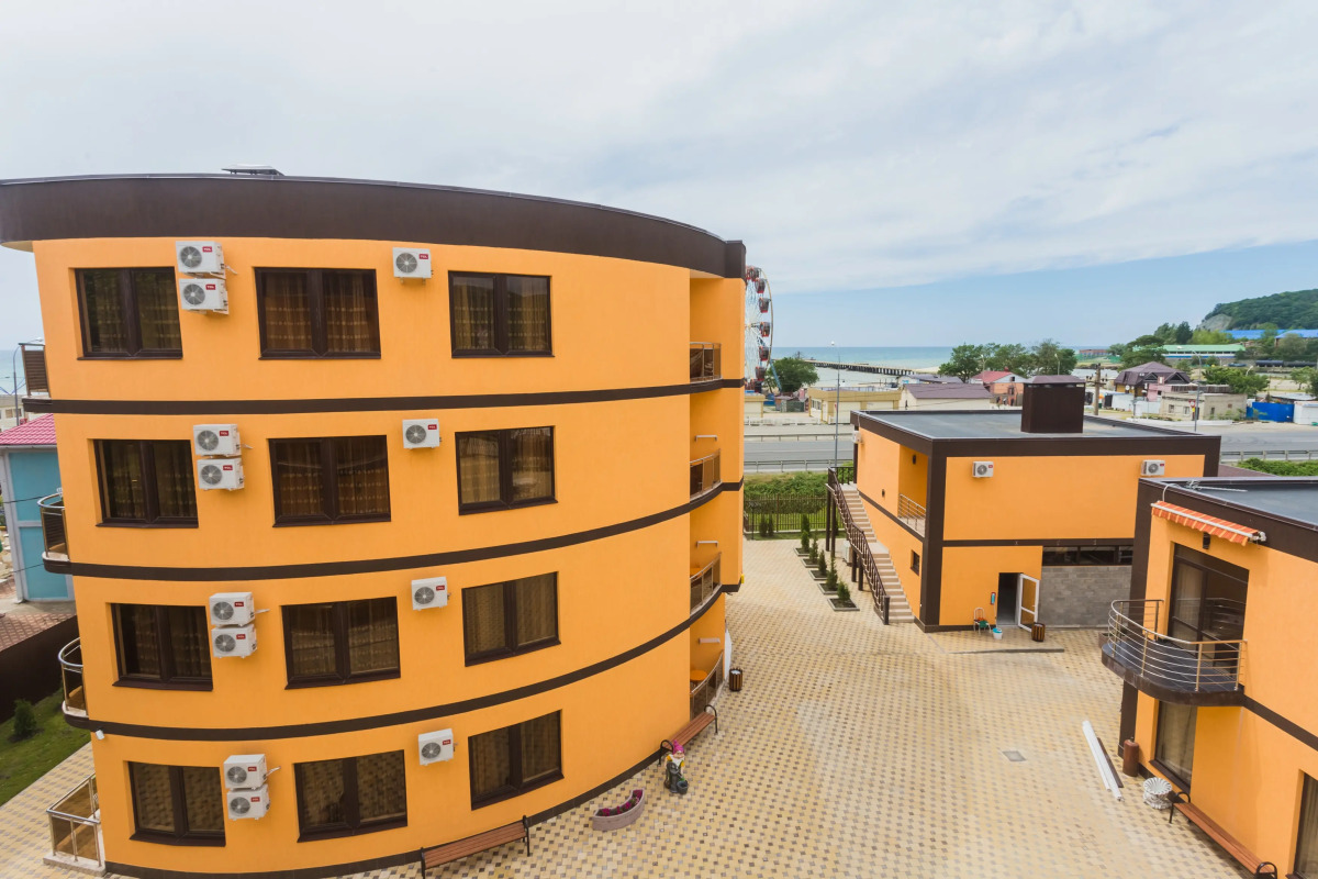 Отель Golden Sunrise