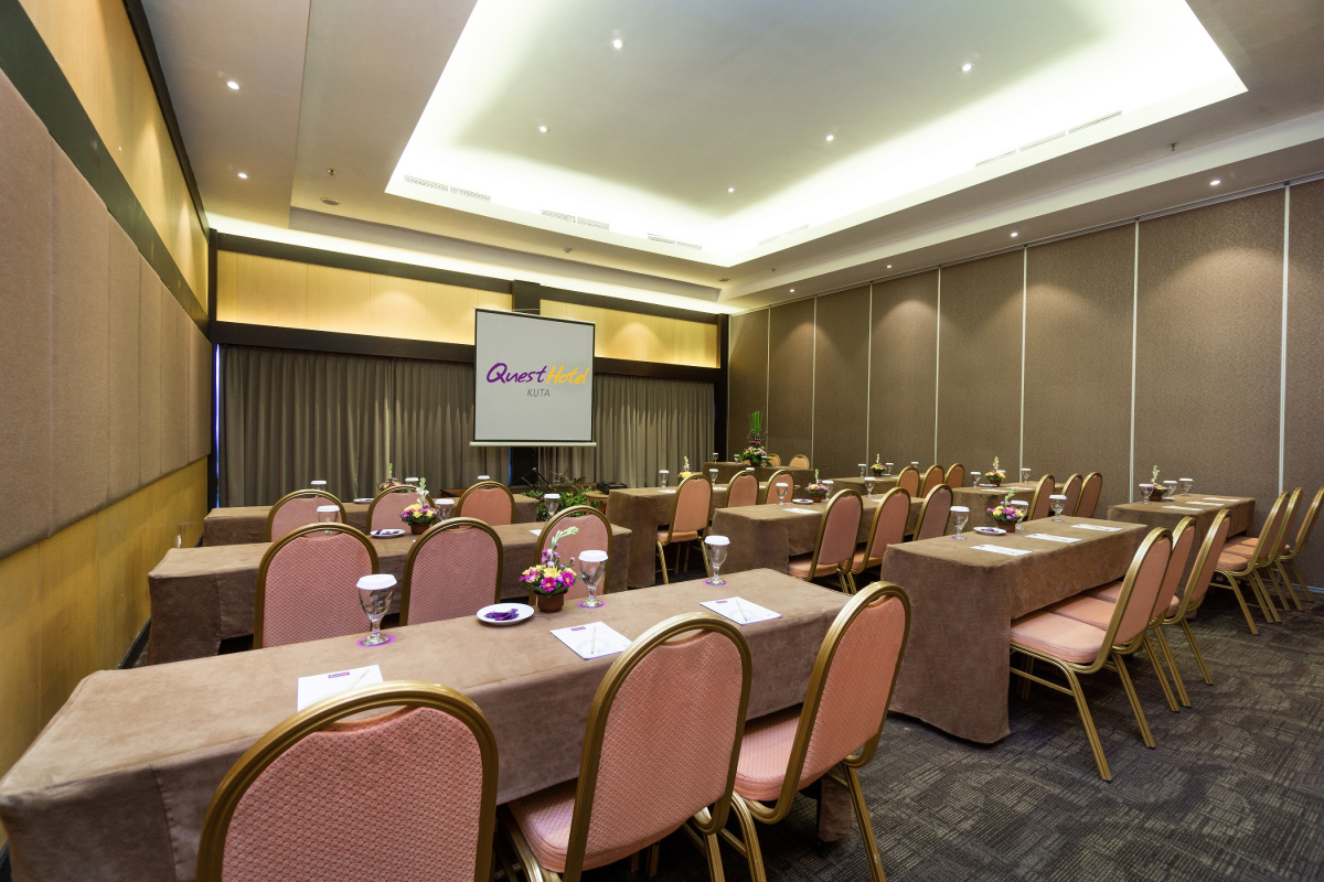 Отель Quest Hotel Kuta