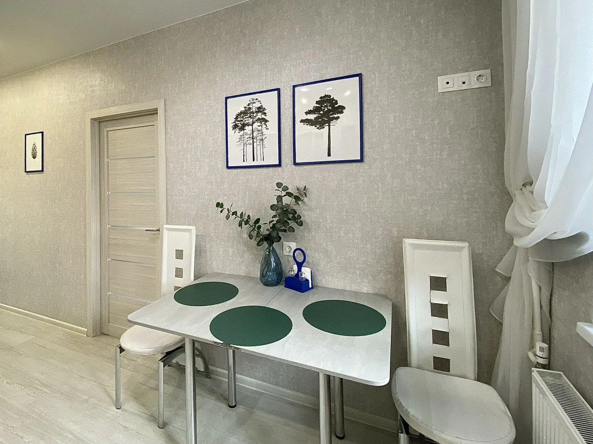 Апартаменты Сосны на Махалина 37