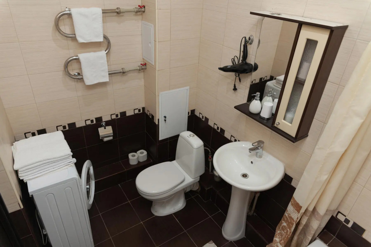 Апартаменты однокомнатные (117) Серебровская 91