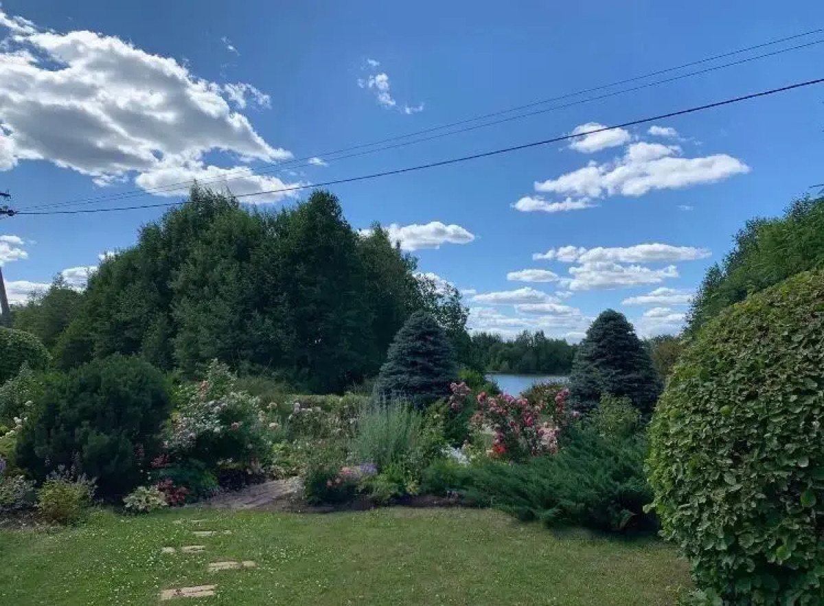 Вилла Ларсон