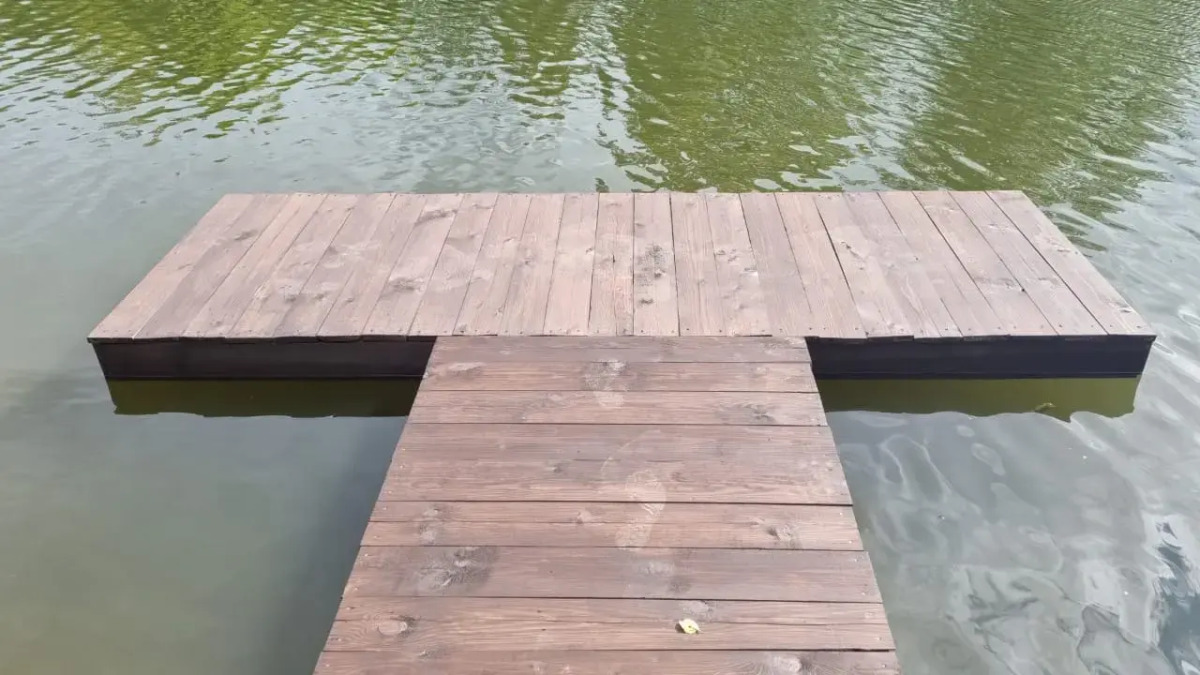 Частный дом Уютный дом на берегу реки