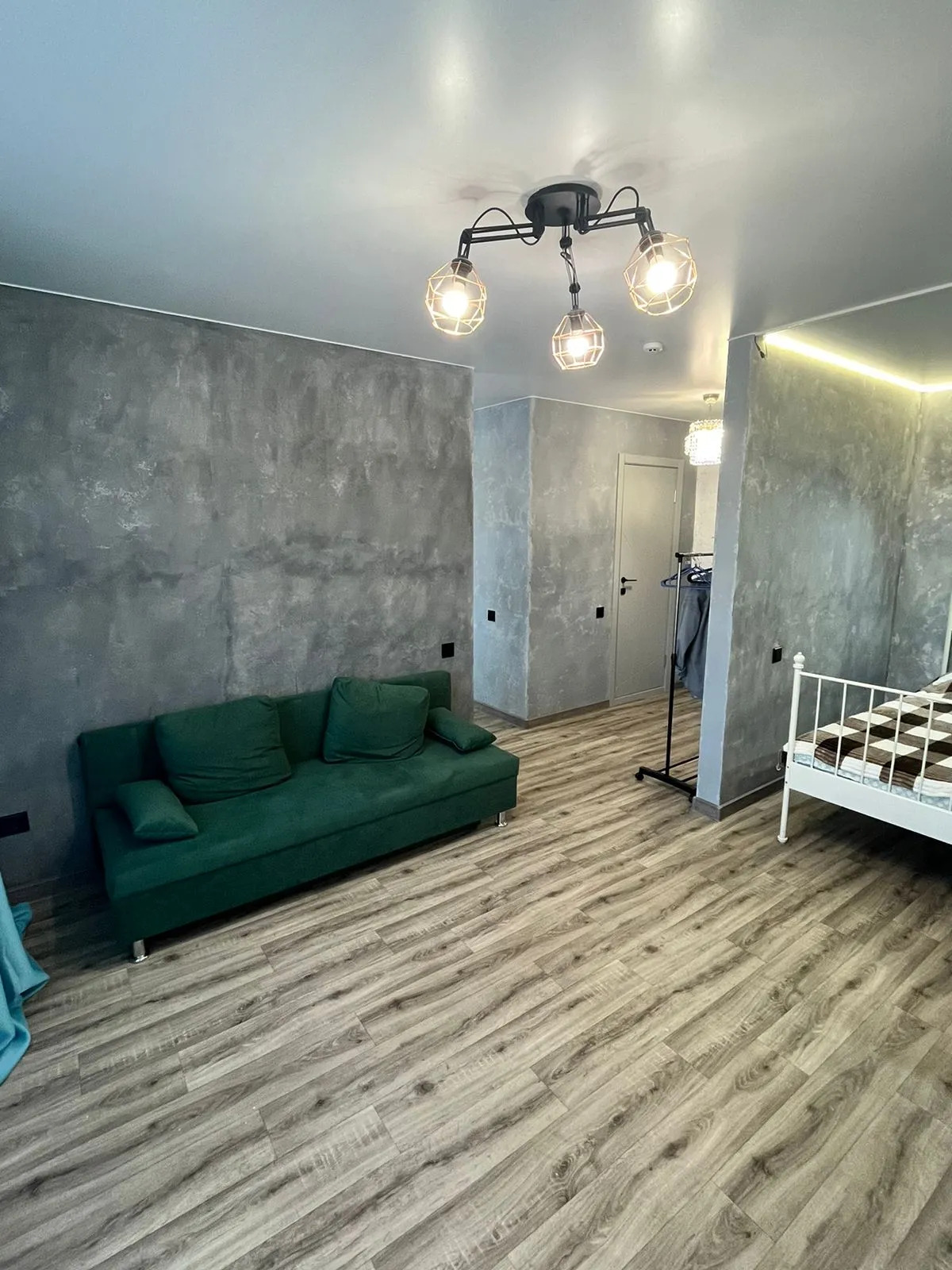 Квартира Люкс на Иртышской Набережной 13