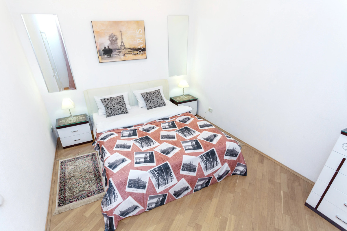 Апартаменты на Карла Маркса 8