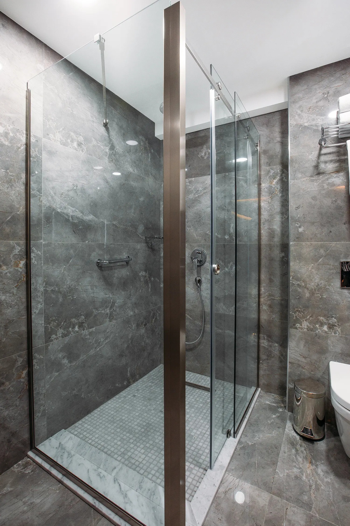 Отель Marjan Plaza