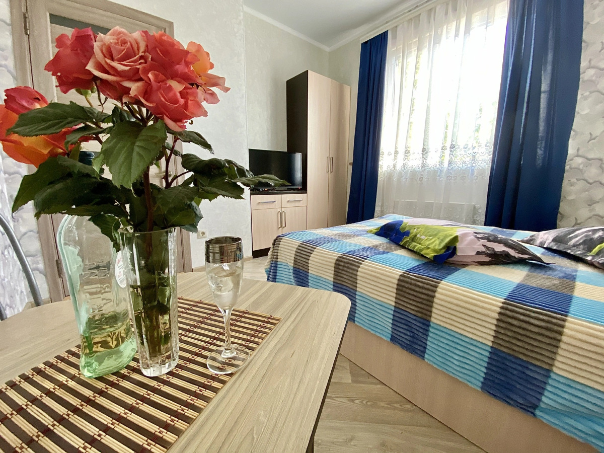 Гостевой дом 38 Попугаев