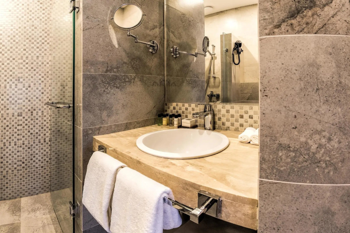 Golden Tulip Borjomi