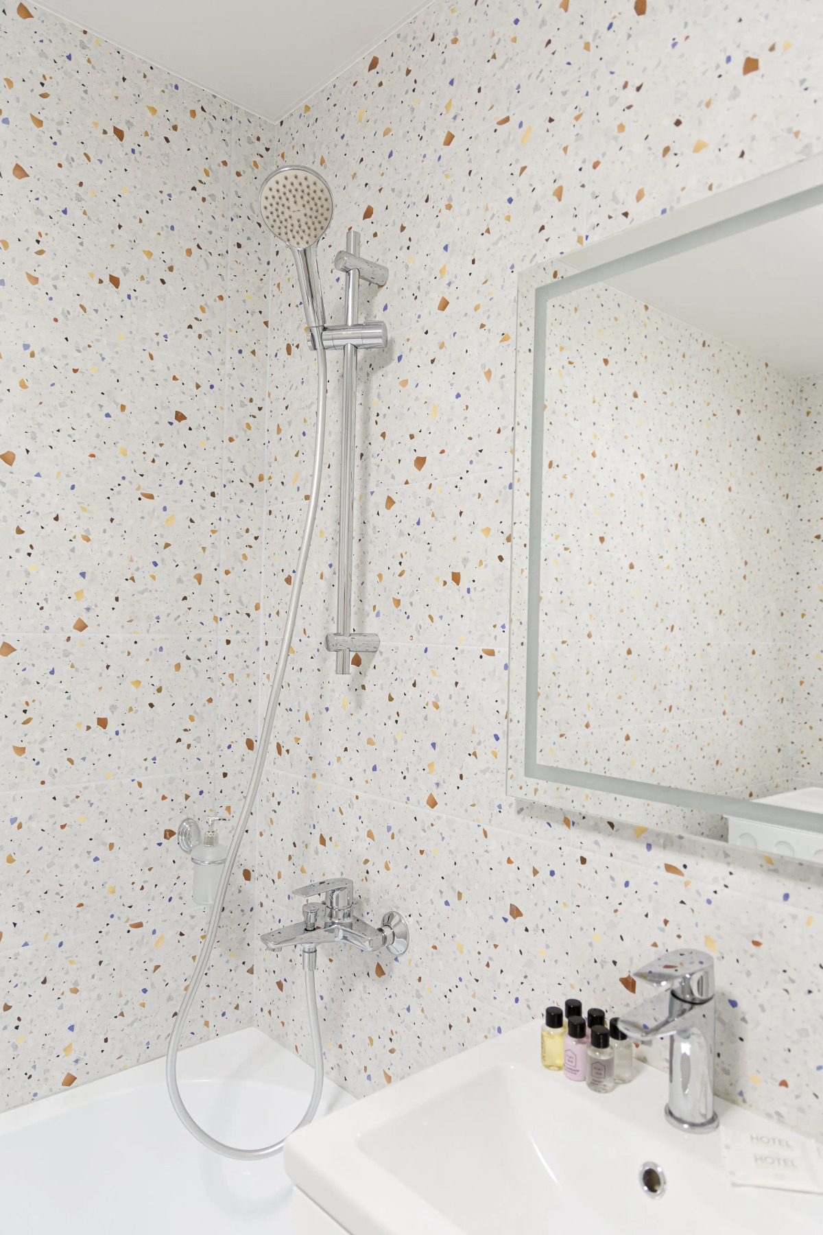 Апартаменты Flat Inn в центре Нижнего Новгорода на Донецкой улице