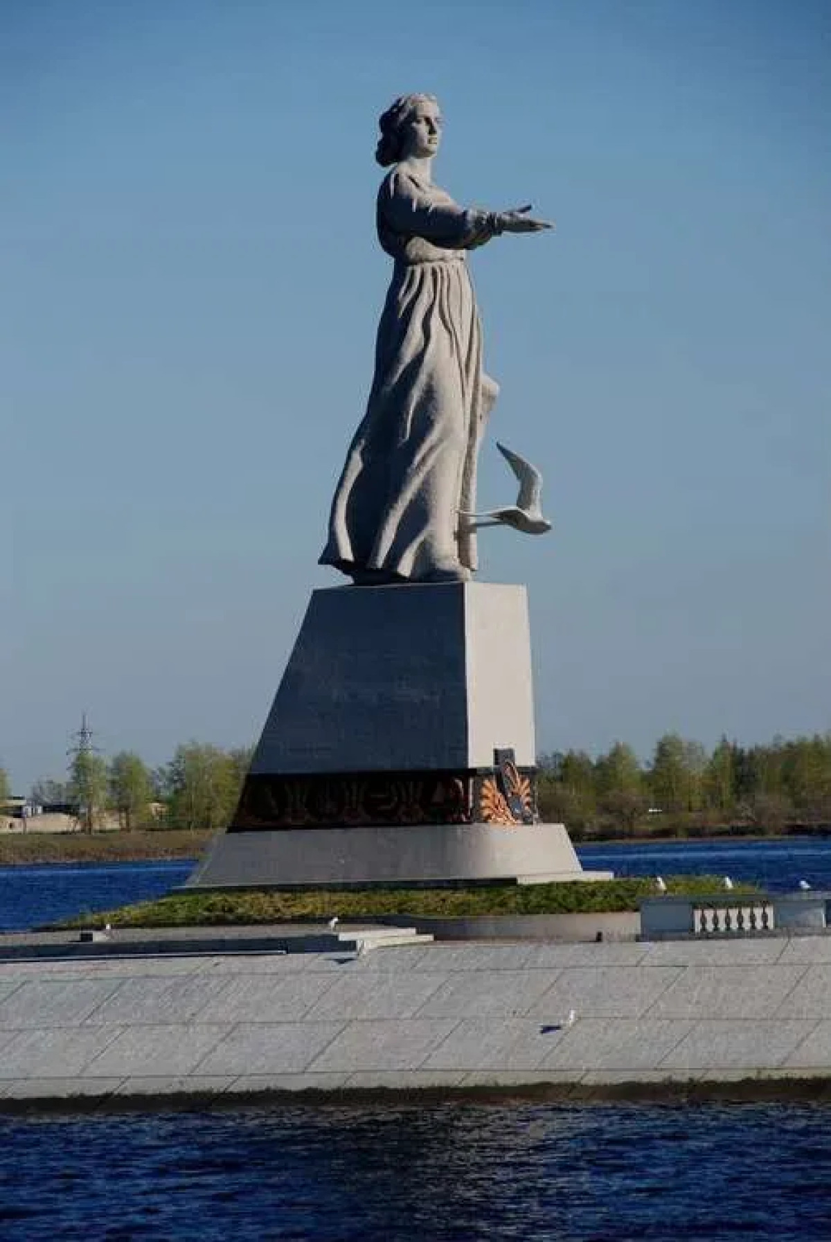 Квартира на Крестовой улице 27