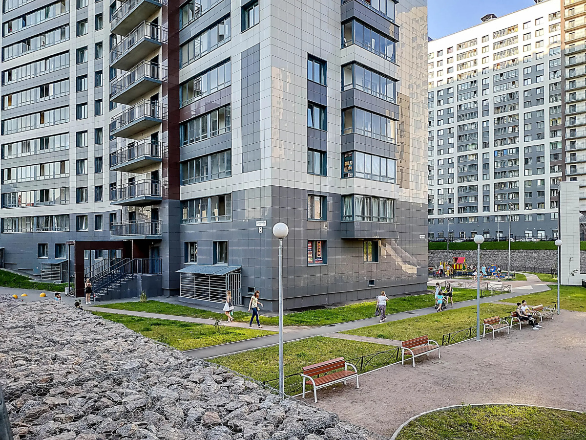 Апартаменты Red Curtains Studio