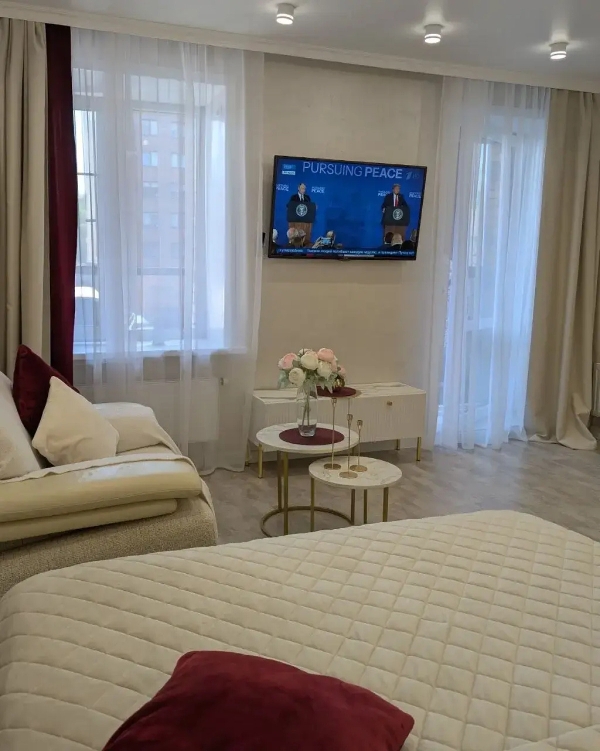 Квартира HelenRooms – уютная квартира на Набережной