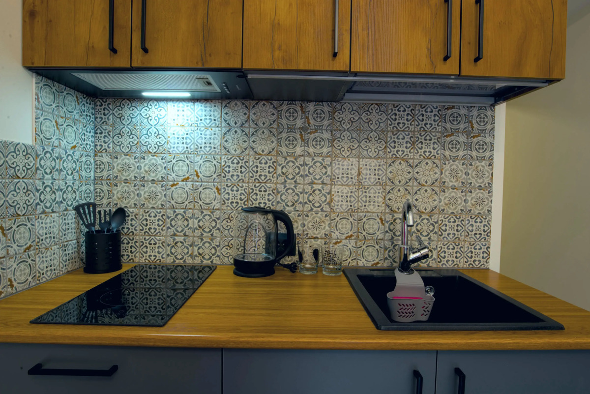 Отель Двенадцать