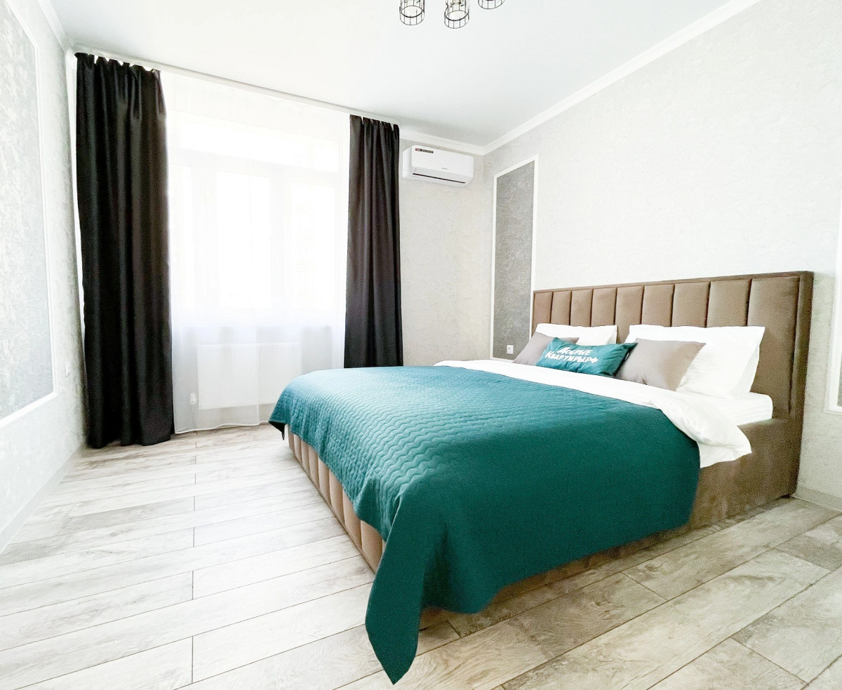 Апартаменты Добрые Квартиры на Сиверса Новый Жк