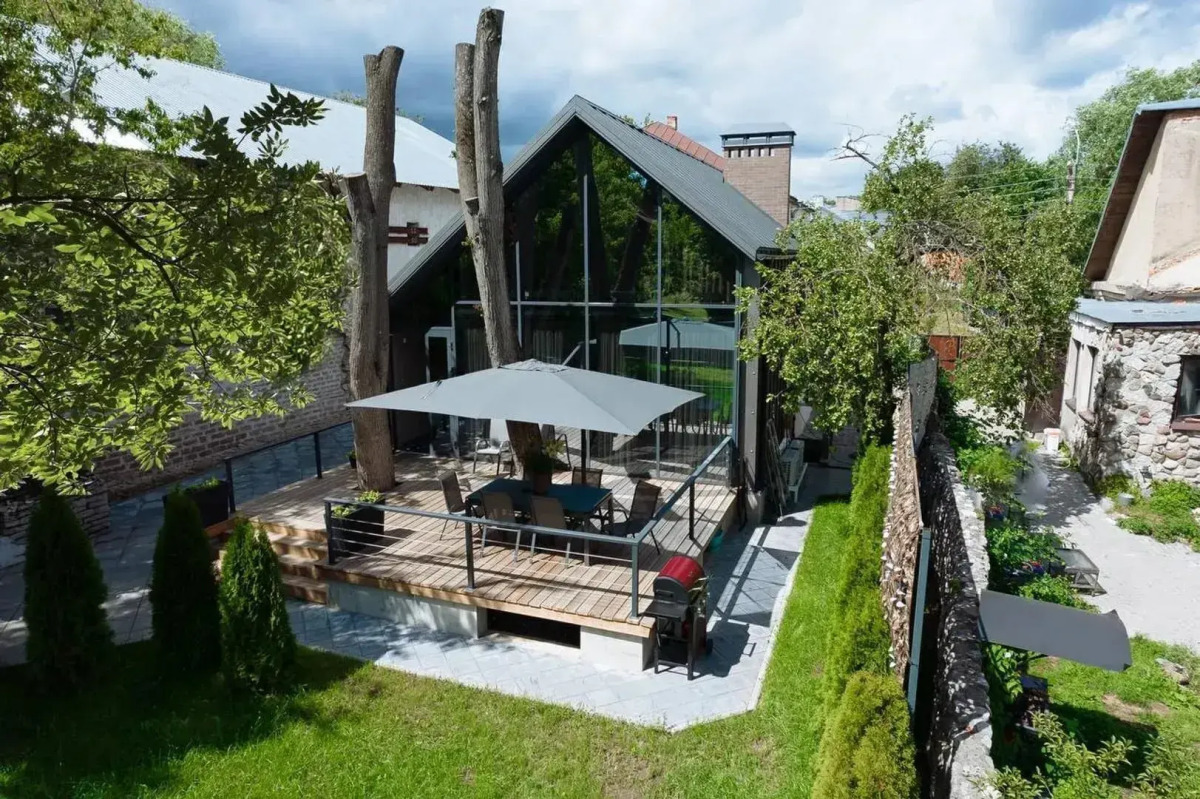 Частный дом Подызбица на улице Гоголя 45