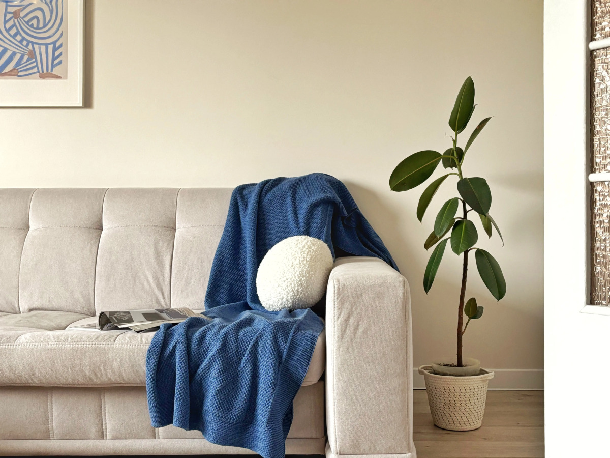 Квартира на Тополиной аллее с просторной кухней