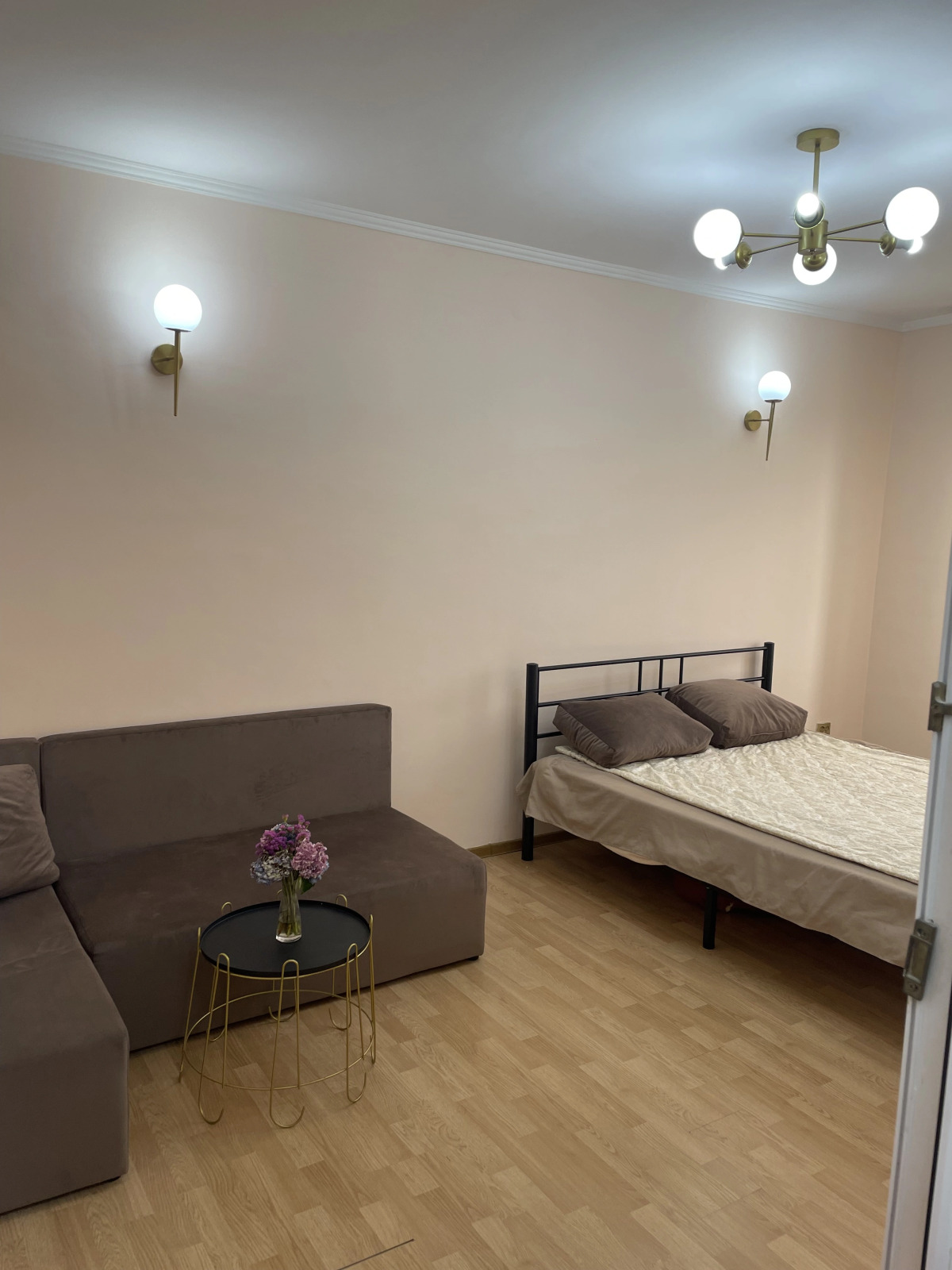 Квартира Однокомнатная квартира в Сухуми