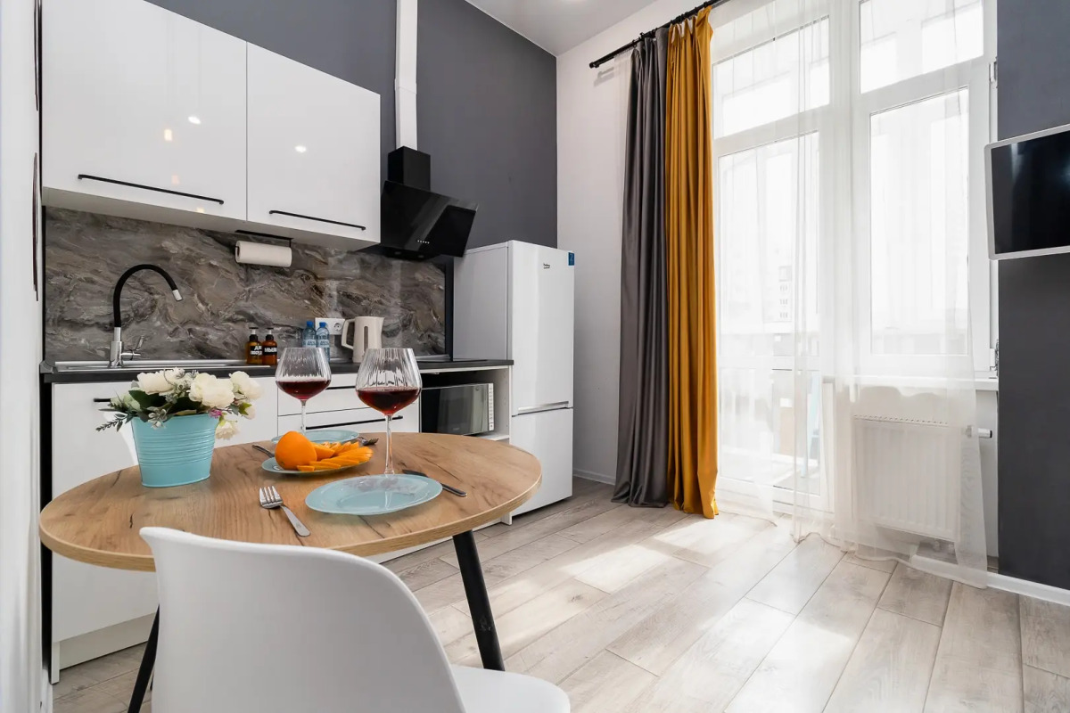 Апартаменты LYME на Конгрессной ВКК Экспоград Юг