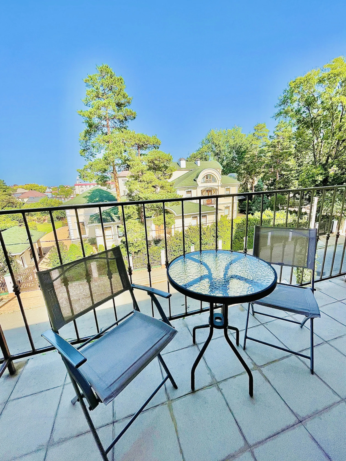 Отель Акварель