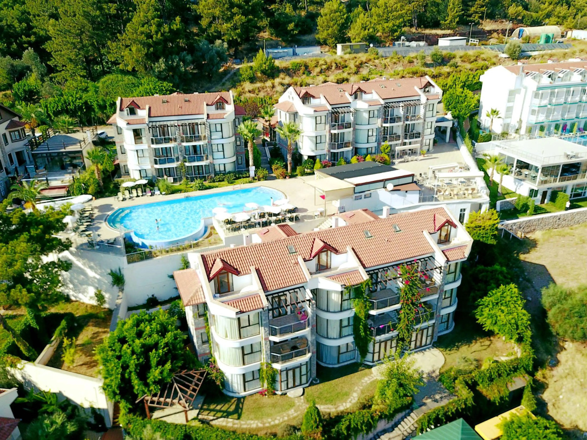 Отель Golden Life Heights Deluxe Suite