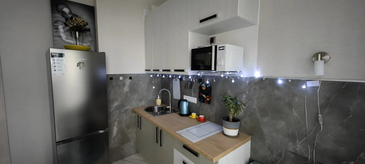 Квартира новая 1-комнатная  в ЖК "Гагаринский" у Самолета